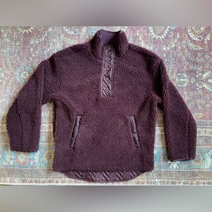 Athleta Women’s small spiced Cabernet quilted Sherpa pullover with 3/4 snaps